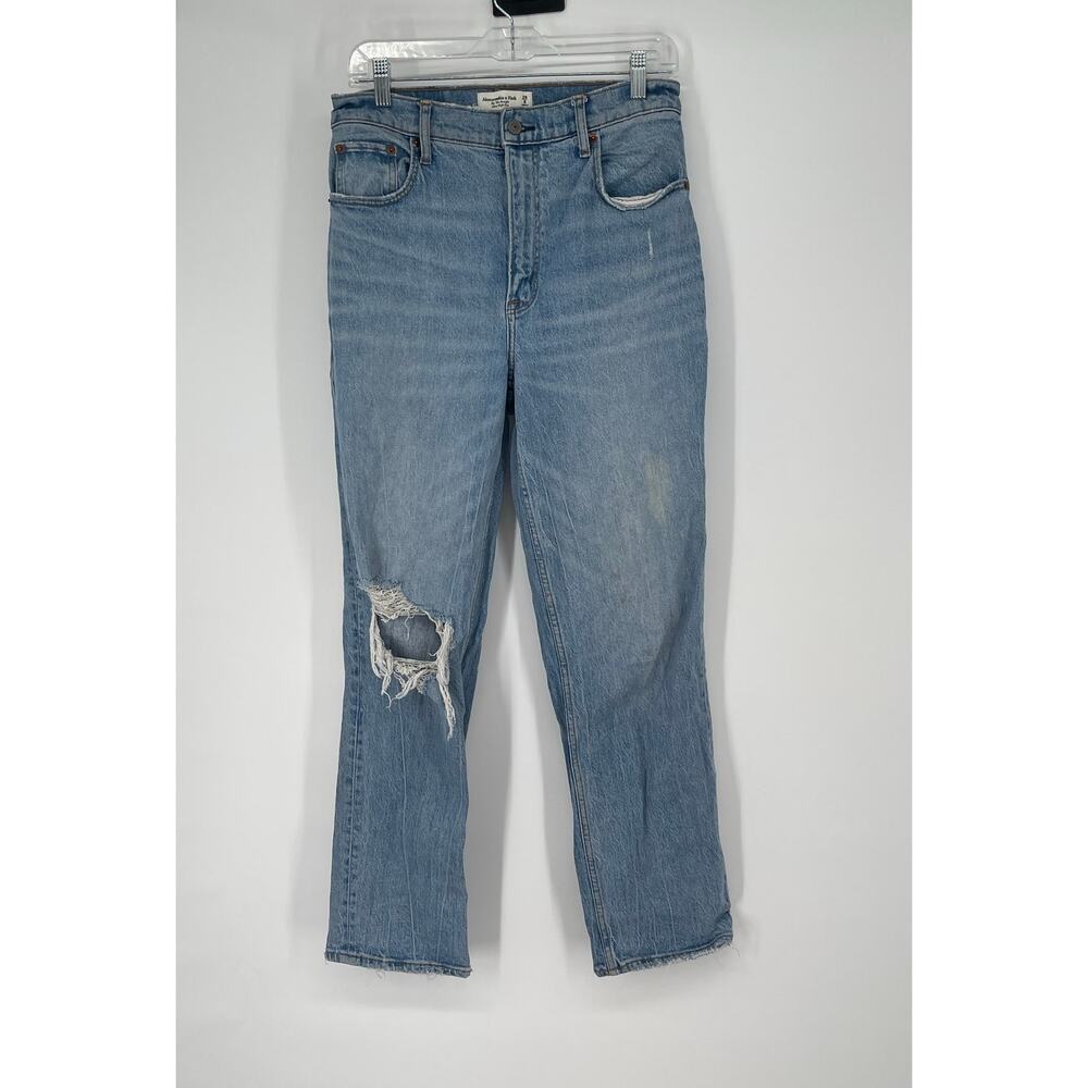 Abercrombie & Fitch Straight High Rise Distressed Jeans Size 28 (Fits like a 30)